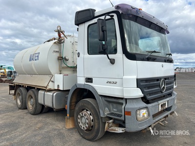 2006 Mercedes-Benz 12000 L 6x4 Water Truck
