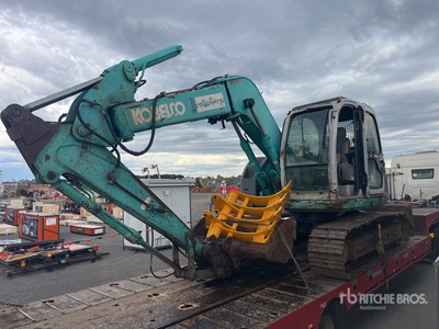Kobelco 135SR Tracked Excavator