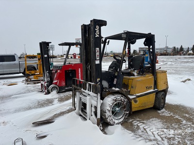1997 Yale GLP065 TFNUAE093 6000 lb Pneumatic Tire Forklift (Inoperable)