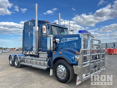 2012 Kenworth T909 6x4 Cabina con cuccetta per trattore stradale