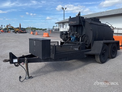 T/A 700 gal مقطورة خزان الأسفلت