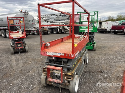 2016 Skyjack SJ3220 Electric Scissor Lift