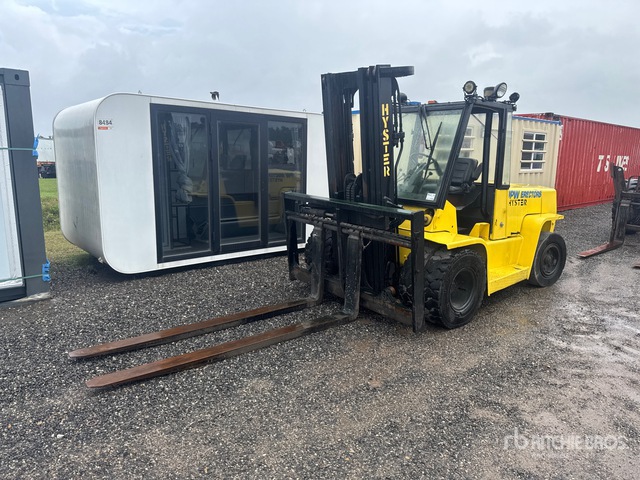 2007 Hyster H155XL 13350 lb Pneumatic Tire Forklift