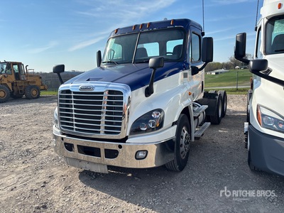 2018 Freightliner Cascadia 125 T/A Day Cab Truck Tractor