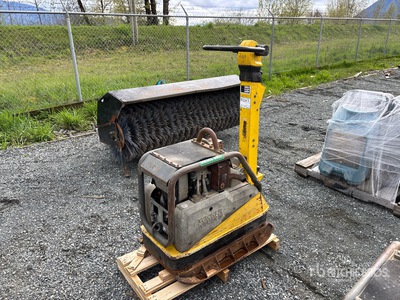 2016 Wacker Neuson DPU5545Heh Vibratory Plate Compactor