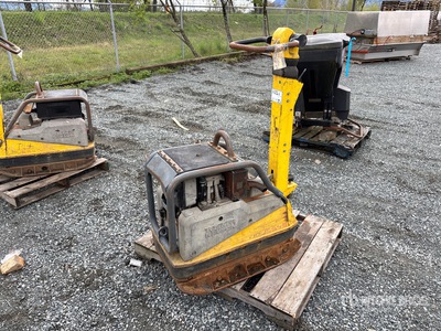 2016 Wacker Neuson DPU5545Heh Vibratory Plate Compactor