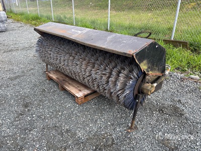 2016 Bradco/Paladin Sweepster QCSS 87 in Skid Steer Broom