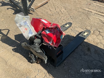 2026 STARVOX CBD-30 6600 lb Electric Pallet Jack (Unused)