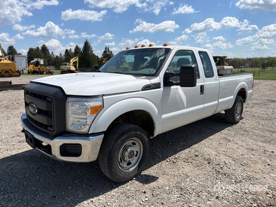 2015 Ford F-250 XL 4x4 Extended Cab Pickup