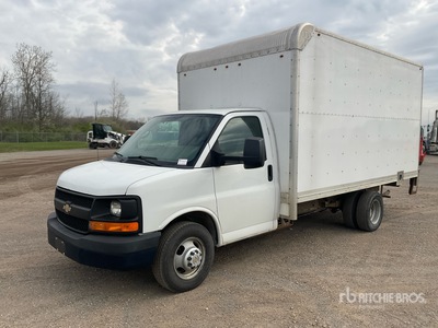 2015 Chevrolet Express G3500 4x2 Van Truck