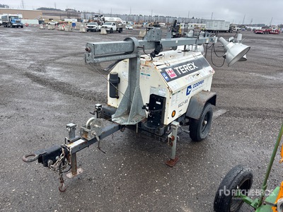 2013 Terex RL4 6 kW を見 Light Tower