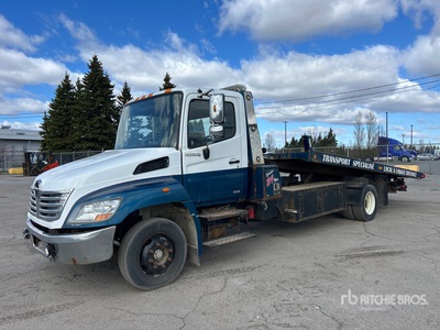 2010 Hino 258 4x2 Rollback Truck