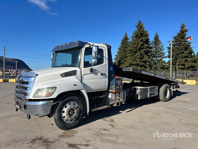 2013 Hino 338 4x2 Rollback Truck