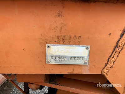 1995 Broce RJ300 Zelfrijdende bezem