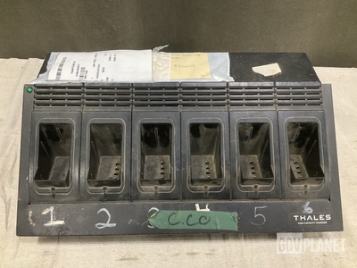 Thales 6-Port Battery Charger