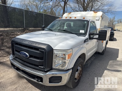 2014 Ford F-350 Fitting Body XL 4x2 Pickup