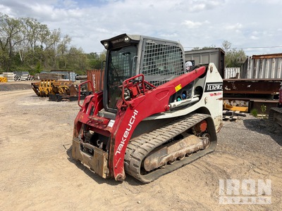 Takeuchi TL12R2 Oruga cargadora compacta