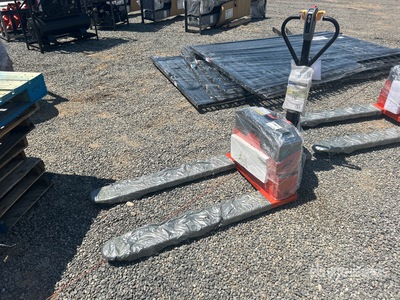 2026 STARVOX WT-QD-Q2 4400 lb Electric Pallet Jack (Unused)