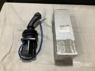 (2) Terex 04.4237.0003 Joysticks