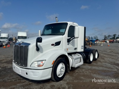 2016 Peterbilt 579 6x4 Day Cab Truck Tractor