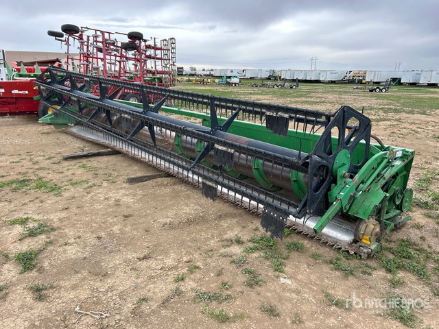 1998 John Deere 930 12 Row 30 ft Flex Combine Header