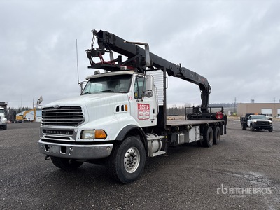 Hiab Xs 7500 lb Knuckle Boom on 2005 Sterling L9500 6x4 6x4 Kranwägen