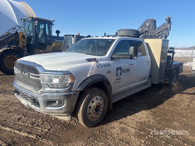 Hiab on 2020 Ram 5500 4x4 Crew Cab Boom Truck