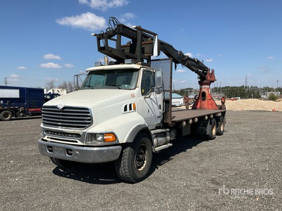 Prentice Knuckle Boom on 2001 Sterling L9500 6x4 mobiele kraan