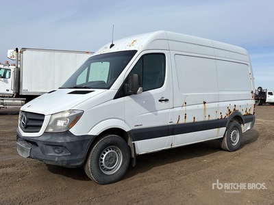 2014 Mercedes-Benz SPRINTER 2500 Cargo Van
