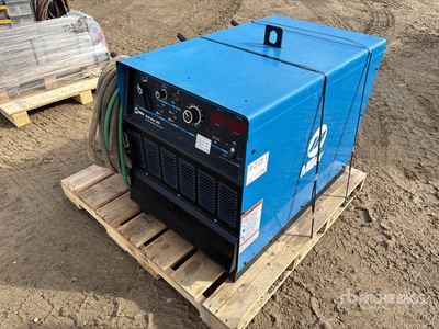 Quantity of 1996 Miller 452 450 A Multi-Process Spawarka elektryczna