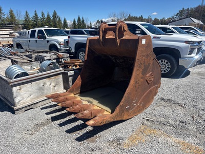 Hensley 60 in Q/C Digging Excavator Bucket