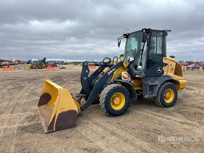 2019 John Deere 244L Chargeuse sur roues