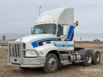 2011 Mack CXU613 6x4 Day Cab Truck Tractor