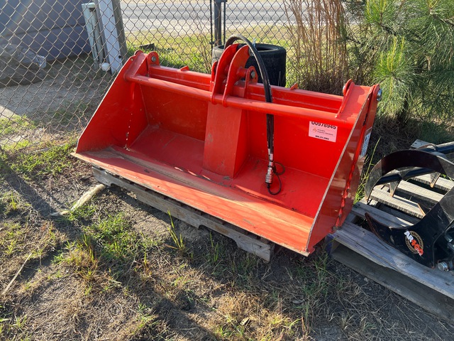 2022 Land Pride CB0654 54 in Multi-Purpose Ag Tractor Bucket