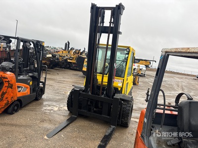 2008 Hyster H100FT 10450 lb Cushion Tire Forklift