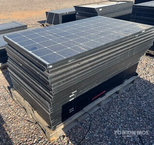 Quantity of (25) Q Cells Q.PEAK-G4.1 305 Solar Panels