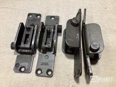 (15) RDECOM 12003047 Rear Sights