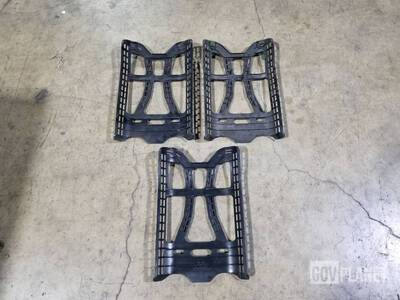 (155) Black MOLLE II Pack Frames