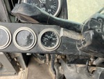 Cab with Oil Pressure