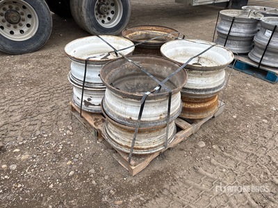 Quantity of (8) Ruote per autocarro