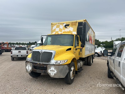 2007 International 4300 4x2 Gesloten vrachtwagen (Inoperable)
