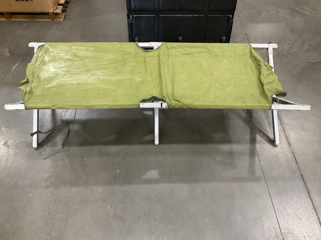 (43) Folding Cots