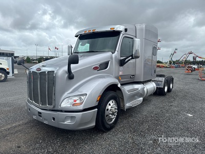 2015 Peterbilt 579 T/A Sleeper Truck Tractor