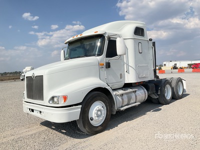 2008 International 9200i 6x4 Tractocamion con Dormitorio / T/A Sleeper Truck Tractor