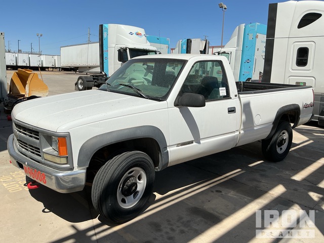 1997 Chevrolet Silverado 2500 1997 Chevrolet Silverado 2500 4X4 Pickup (Inoperable)