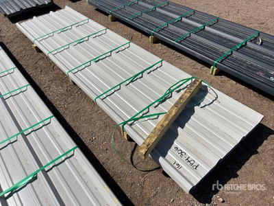 Quantity of Kit Containers Steel R Panel 12 Ft x 37 in その他 - 店舗 & 倉庫 (Unused)