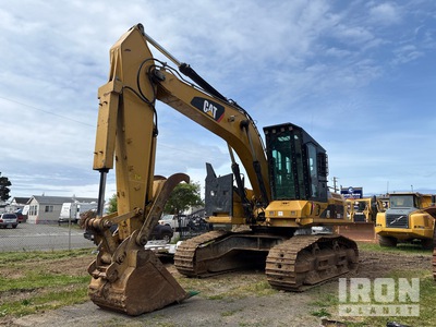 Cat 325D FM Road Builder Pelle Hydraulique sur Chenilles