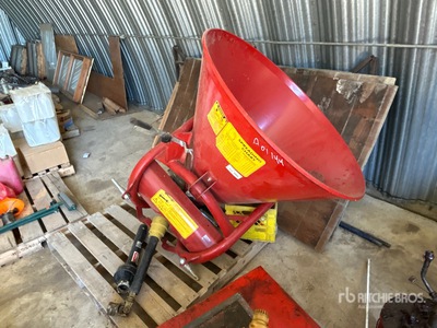Cosmo 500 3-Point Fertilizer Spreader