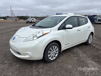 2016 Nissan Leaf Autovettura