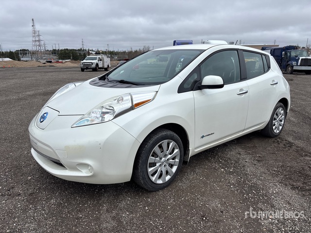 2016 Nissan Leaf 2016 Nissan Leaf Electric Automobile